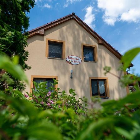 Penzion U Sykoru Třeboň Екстериор снимка